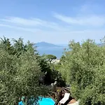 Gaia Geo-bio Villa *